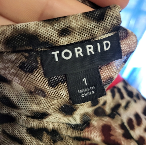 X1 Stretchy Torrid Top - Picture 4 of 4